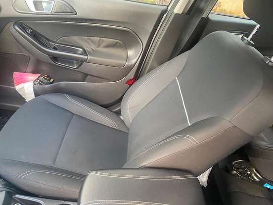 FORD-FIESTA-2014