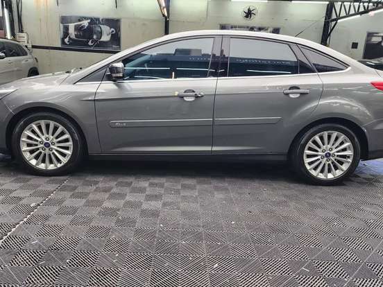 FORD-FOCUS-2.0 TITANIUM 16V FLEX 4P POWERSHIFT FORD-FOCUS-2016