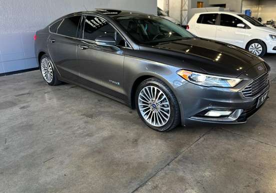 FORD-FUSION-2018
