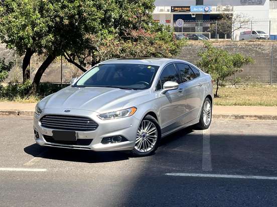 FORD-FUSION-2014
