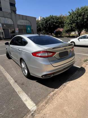 FORD-FUSION-2014