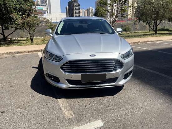 FORD-FUSION-2014