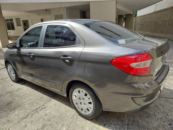 FORD KA 1.5 TI-VCT FLEX SE SEDAN MANUAL