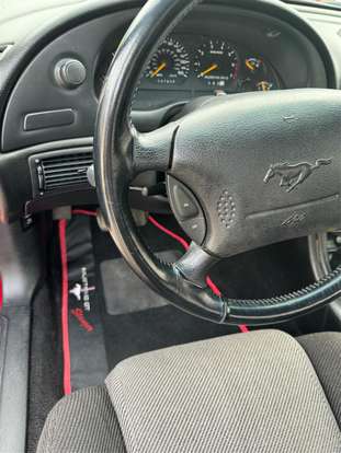 FORD-MUSTANG-1994