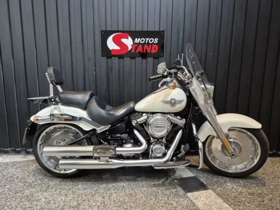 HARLEY-DAVIDSON SOFTAIL FAT BOY 114 