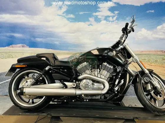 HARLEY-DAVIDSON V-ROD MUSCLE 