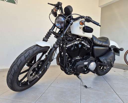 HARLEY-DAVIDSON-SPORTSTER XL 883N IRON-2018
