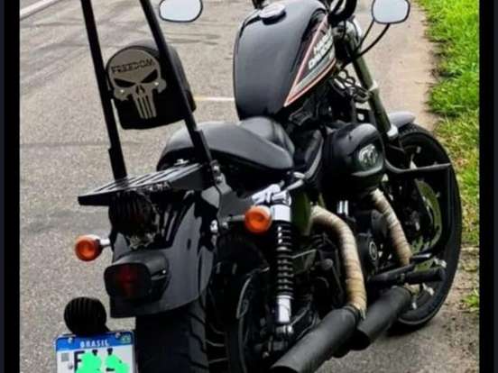 HARLEY-DAVIDSON-SPORTSTER XL 883 R HARLEY-DAVIDSON-SPORTSTER XL 883 R-2009