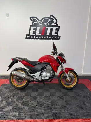 HONDA CB 300R 