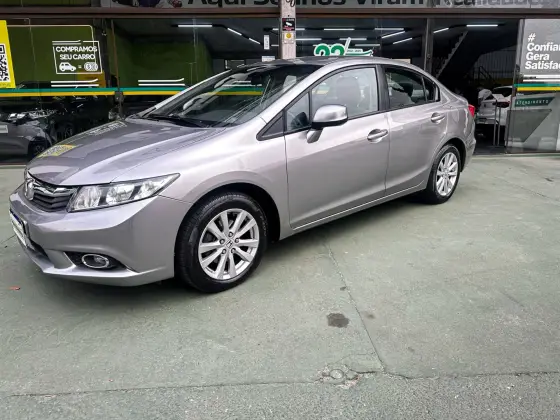HONDA CIVIC 1.8 LXS 16V FLEX 4P AUTOMÁTICO