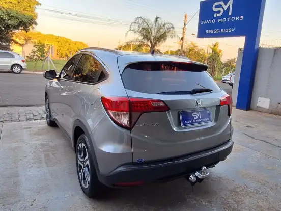 HONDA-HR-V-1.8 16V FLEX LX 4P AUTOMÁTICO HONDA-HR-V-2015