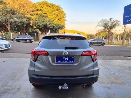 HONDA-HR-V-1.8 16V FLEX LX 4P AUTOMÁTICO HONDA-HR-V-2015
