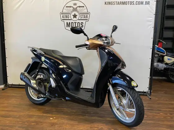HONDA SH 150i DLX HONDA SH 150i DLX