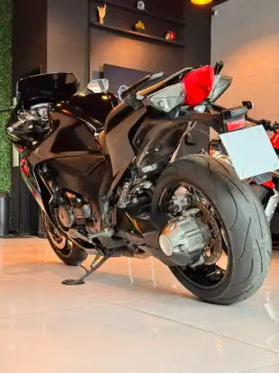 HONDA-VFR 1200F-2011