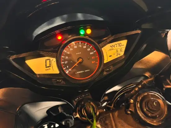 HONDA-VFR 1200F HONDA-VFR 1200F-2011