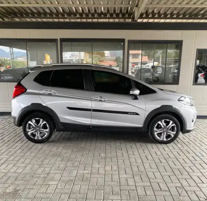 HONDA-WR-V-2018