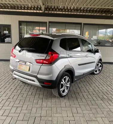 HONDA-WR-V-2018