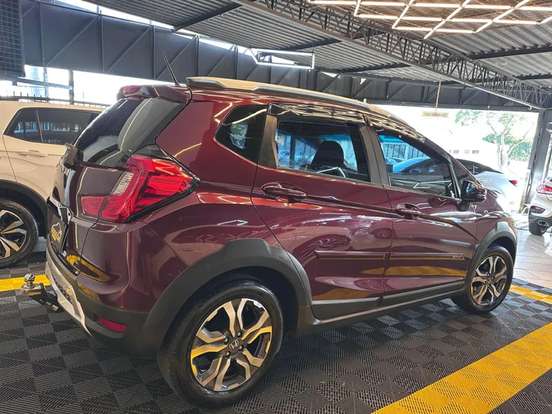 HONDA-WR-V-2017