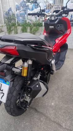 HONDA ADV 