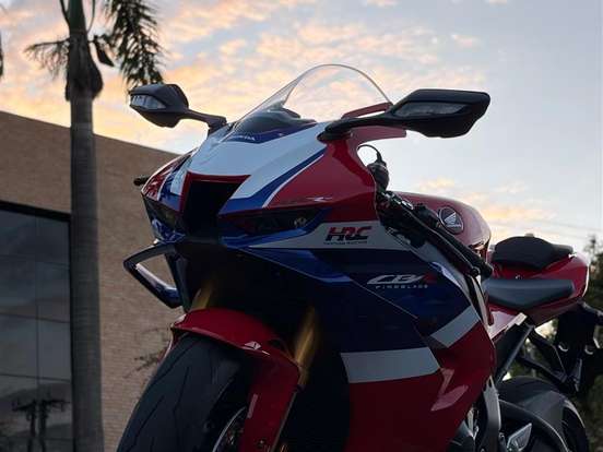 HONDA-CBR 1000RR-R FIREBLADE SP HONDA-CBR 1000RR-R FIREBLADE SP-2026
