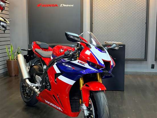 HONDA-CBR 1000RR-R FIREBLADE SP HONDA-CBR 1000RR-R FIREBLADE SP-2026