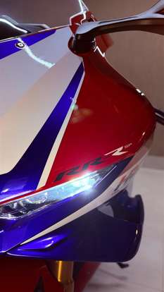 HONDA-CBR 1000RR-R FIREBLADE SP-2026
