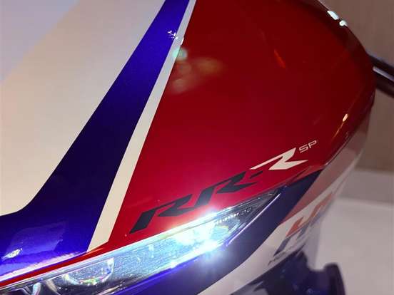 HONDA-CBR 1000RR-R FIREBLADE SP HONDA-CBR 1000RR-R FIREBLADE SP-2026