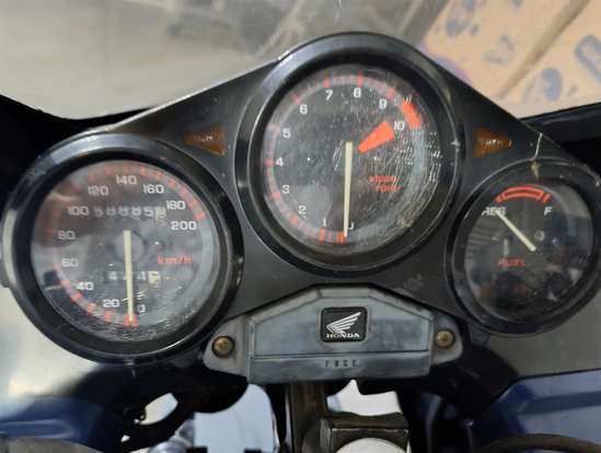 HONDA-CBR 450 SR-1992