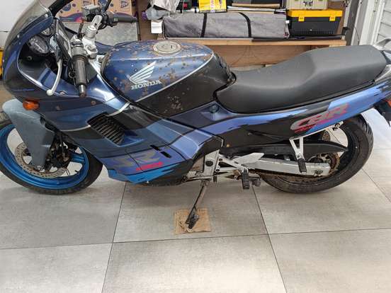 HONDA-CBR 450 SR HONDA-CBR 450 SR-1992