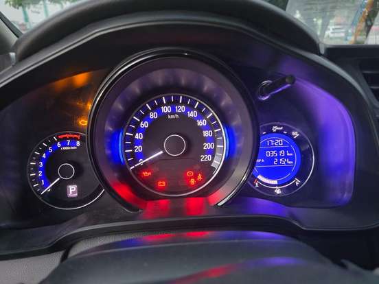 HONDA-FIT-2018