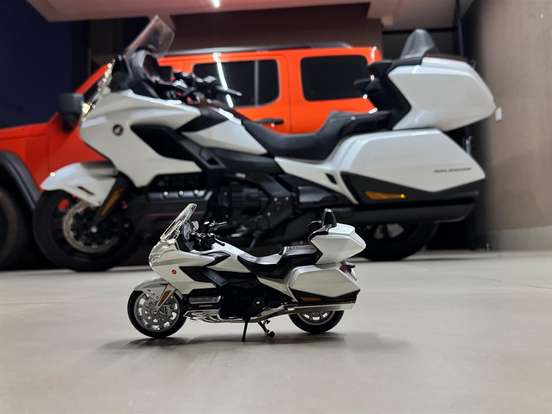HONDA-GL 1800 GOLD WING TOUR HONDA-GL 1800 GOLD WING TOUR-2024