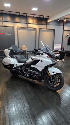 HONDA-GL 1800 GOLD WING TOUR-2024