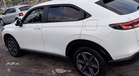HONDA-HR-V-2023