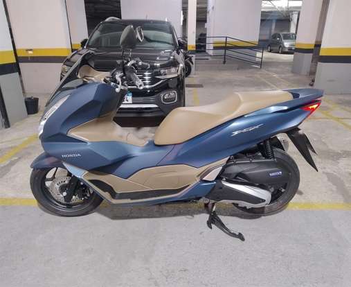 HONDA-PCX 160 DLX-2023