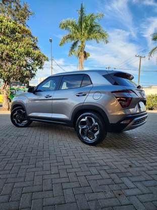 HYUNDAI-CRETA-2.0 FLEX ULTIMATE AUTOMÁTICO HYUNDAI-CRETA-2023