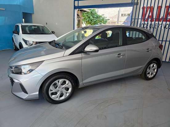 HYUNDAI-HB20-2024