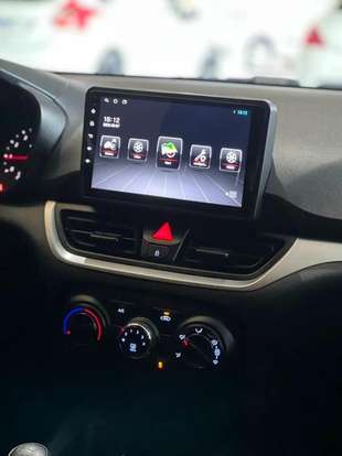 HYUNDAI-HB20-2023