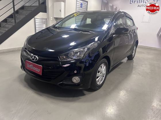 HYUNDAI HB20 1.0 COMFORT PLUS 12V FLEX 4P MANUAL
