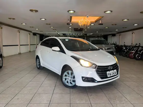 HYUNDAI HB20S 1.6 COMFORT STYLE 16V FLEX 4P AUTOMÁTICO HYUNDAI HB20S 1.6 COMFORT STYLE 16V FLEX 4P AUTOMÁTICO