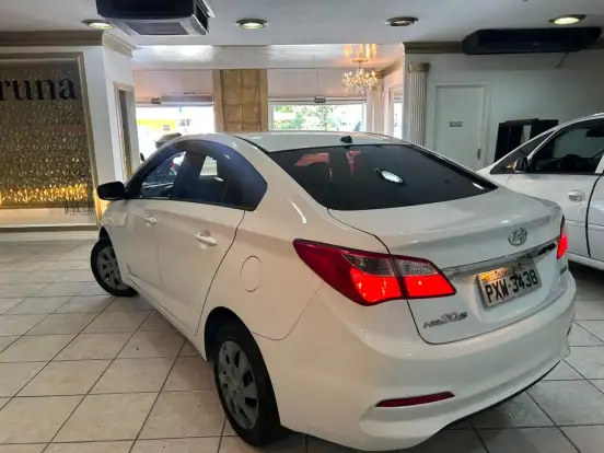 HYUNDAI-HB20S-2016