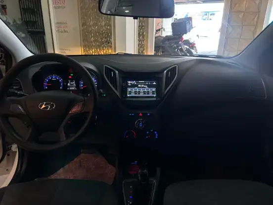 HYUNDAI-HB20S-2016
