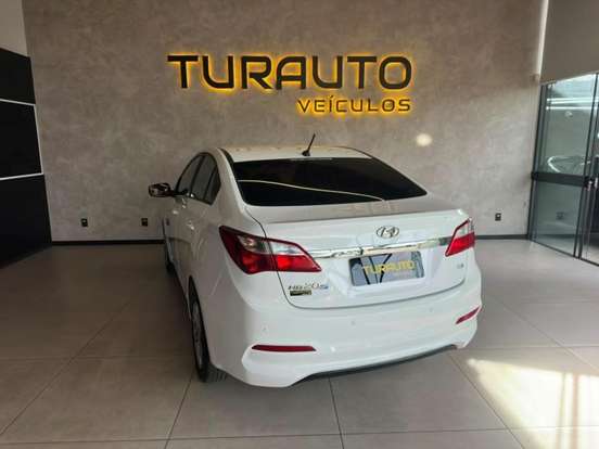 HYUNDAI-HB20S-2018