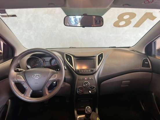 HYUNDAI-HB20S-2018