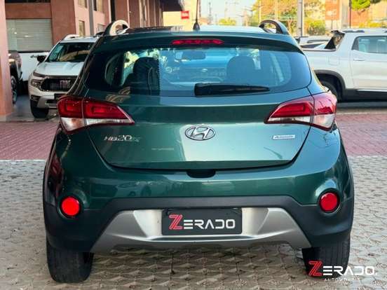 HYUNDAI-HB20X-1.6 16V STYLE FLEX 4P AUTOMÁTICO HYUNDAI-HB20X-2016