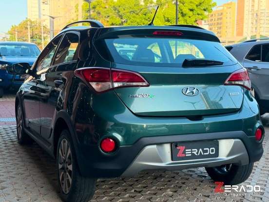 HYUNDAI-HB20X-1.6 16V STYLE FLEX 4P AUTOMÁTICO HYUNDAI-HB20X-2016