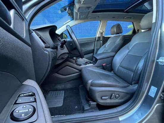 HYUNDAI-TUCSON-1.6 16V T-GDI GASOLINA GLS ECOSHIFT HYUNDAI-TUCSON-2017