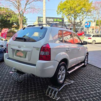 HYUNDAI-TUCSON-2015