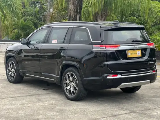 JEEP-COMMANDER-2021