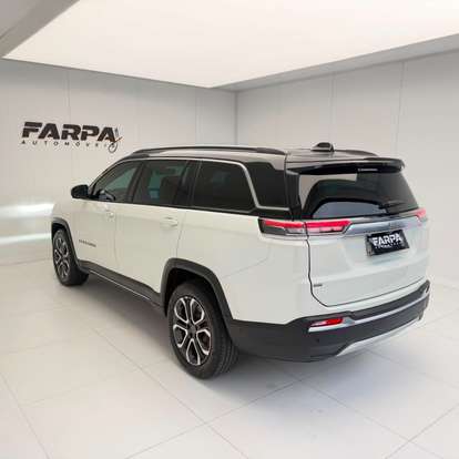 JEEP-COMMANDER-2022