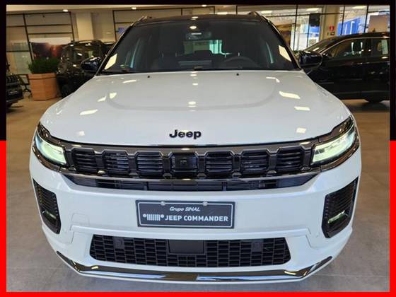 JEEP COMMANDER 2.0 HURRICANE 4 TURBO FLEX BLACKHAWK AT9